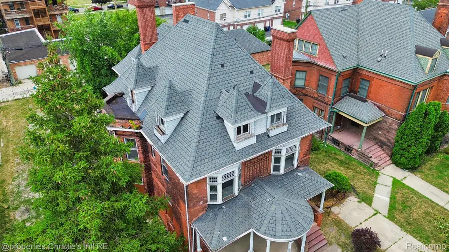 255 E Ferry Street, Detroit, MI 48202 - #2