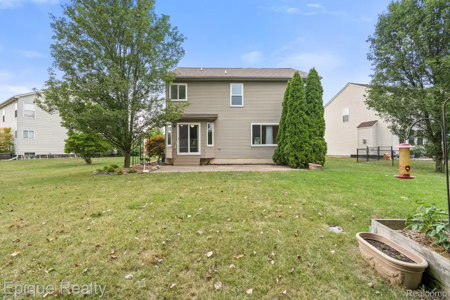 8266 S Warwick Court, Ypsilanti, MI 48198 - #3
