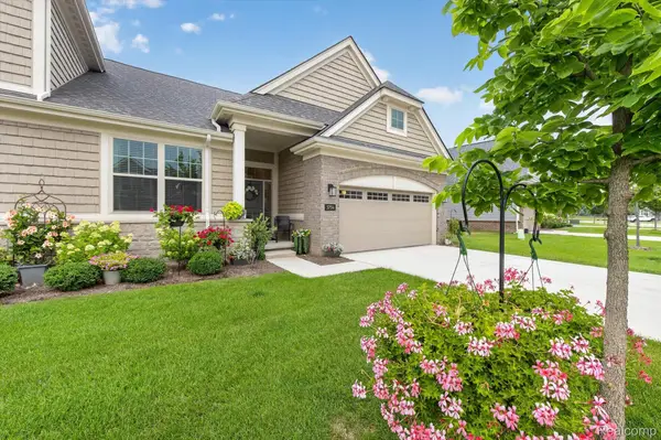 3754 Chatham Place, Brighton, MI 48114