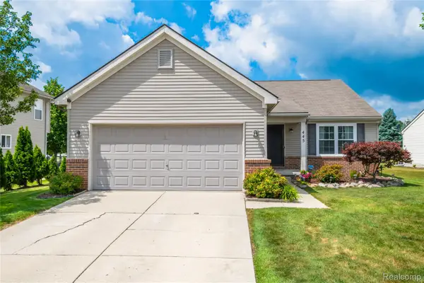 445 Lydia Lane, Linden, MI 48451