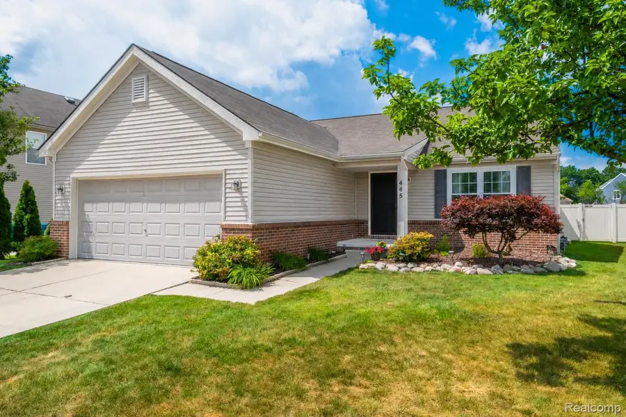 445 Lydia Lane, Linden, MI 48451 - #2