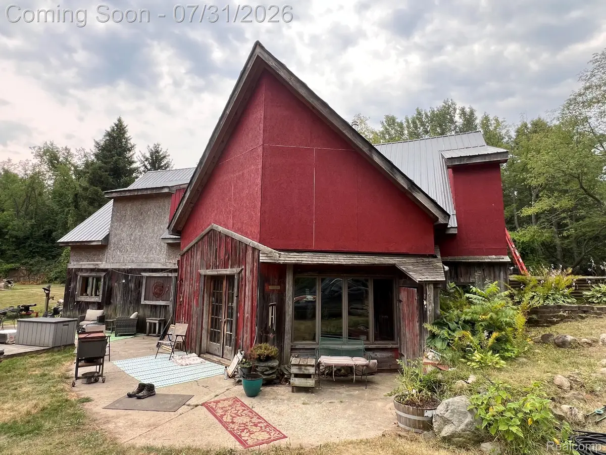 11146 Lovejoy RD, Linden, MI 48451 - #1
