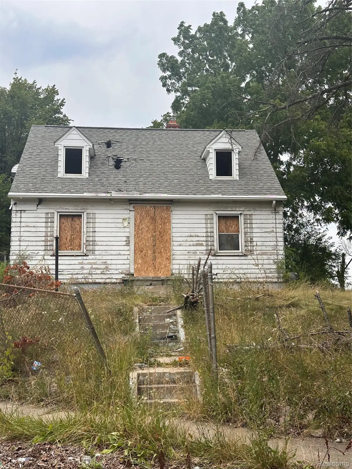 437 E Dartmouth Street, Flint, MI 48505 - #1