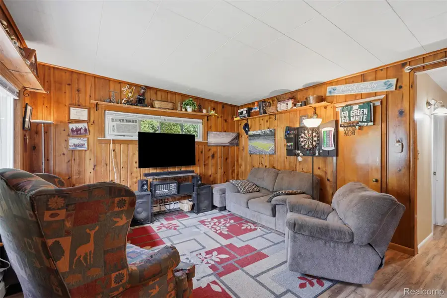 610 East Street, Milford, MI 48381 - #3