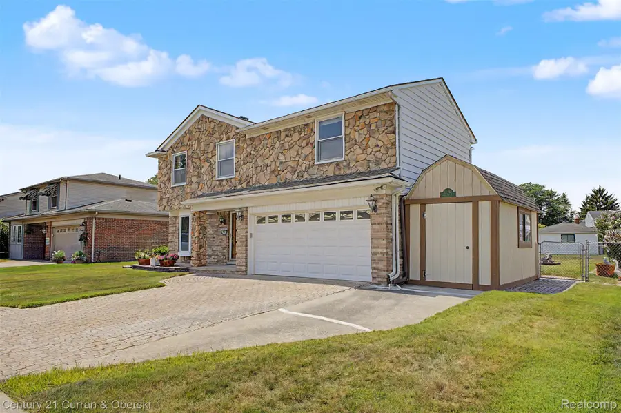23312 E Fairway Drive, Trenton, MI 48183 - #3