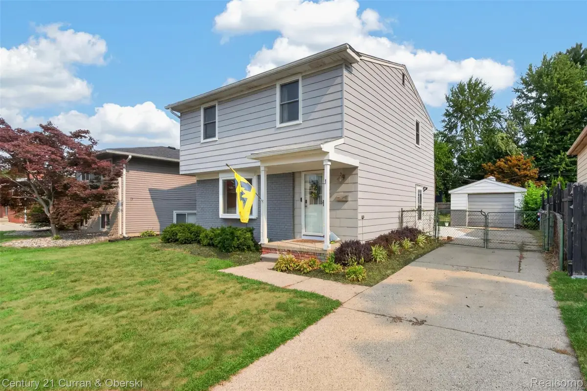 555 Englewood Avenue, Royal Oak, MI 48073 - #1