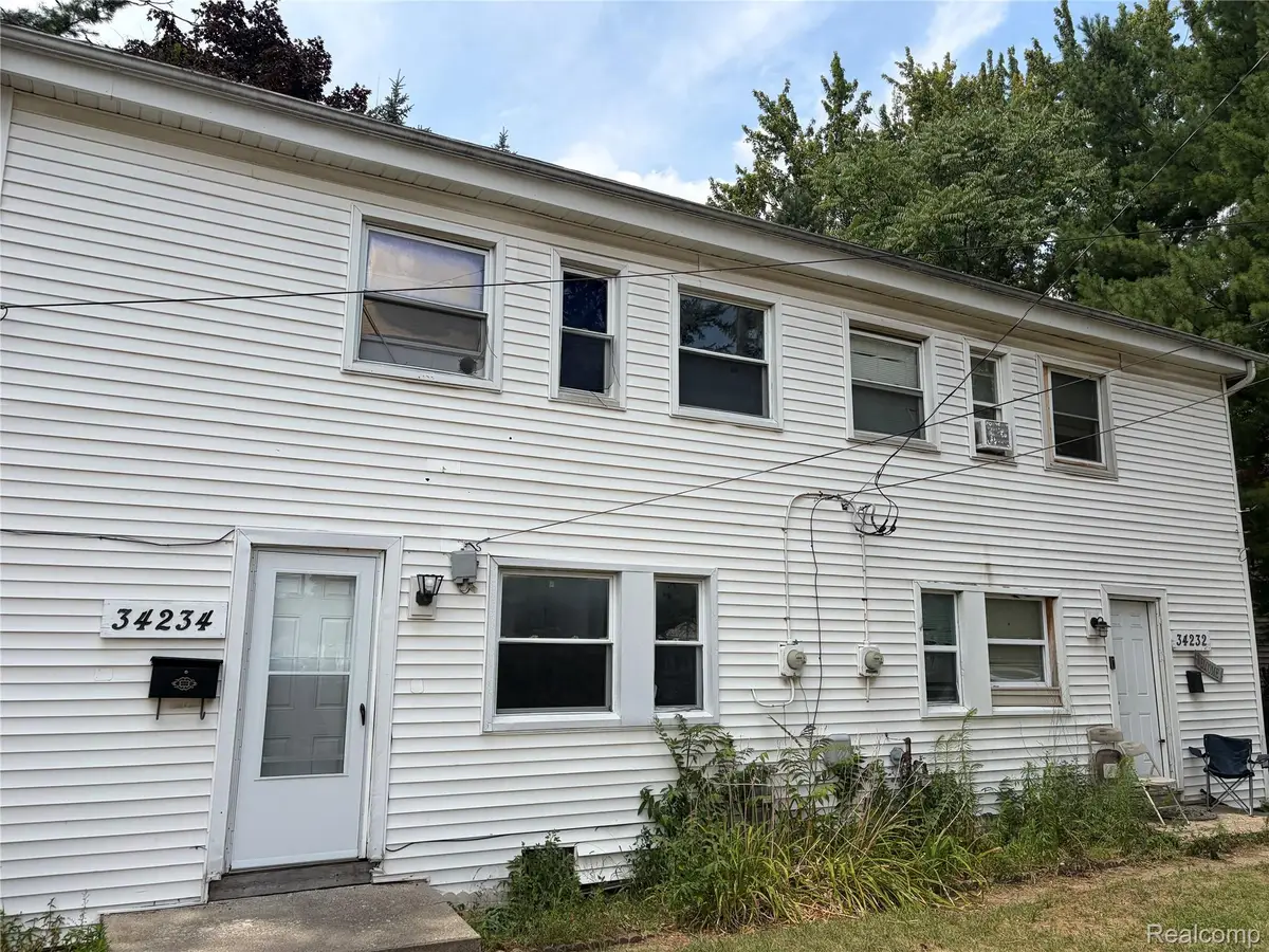 34232 Dayton Court, Westland, MI 48186 - #1