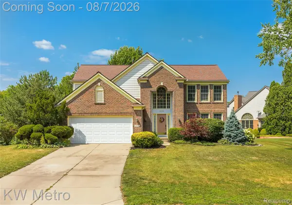 1496 Marina Pointe Boulevard, LakeOrion, MI 48362
