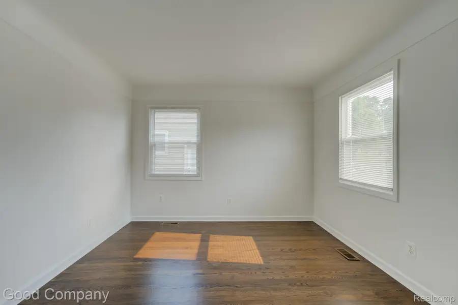 3095 Buckingham Avenue, Berkley, MI 48072 - #3