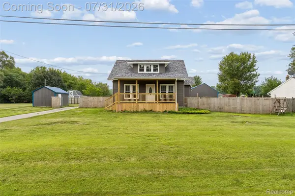 1056 E Vienna Road, Clio, MI 48420