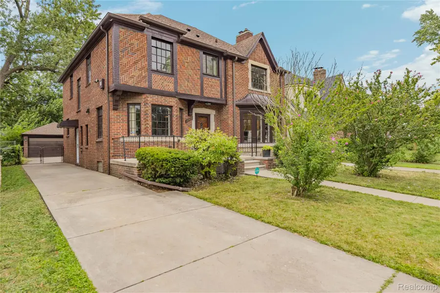 18430 Fairfield Street, Detroit, MI 48221 - #2