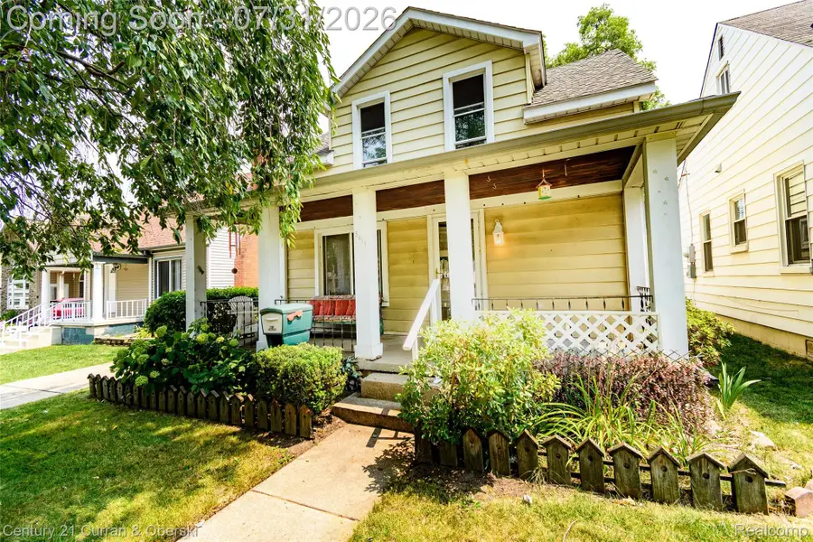 5411 Kingston Street, Dearborn Heights, MI 48125 - #2