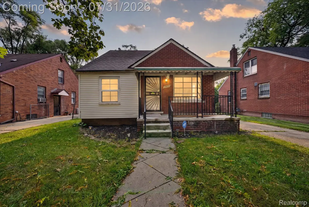 19490 Greenview Avenue, Detroit, MI 48219 - #1