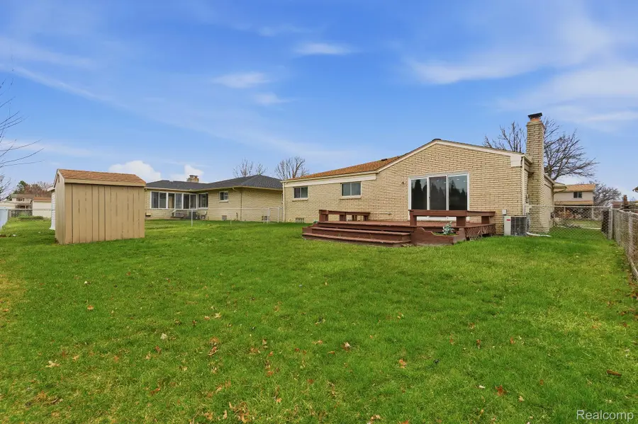 3064 Charity Dr, Sterling Heights, MI 48310 - #3