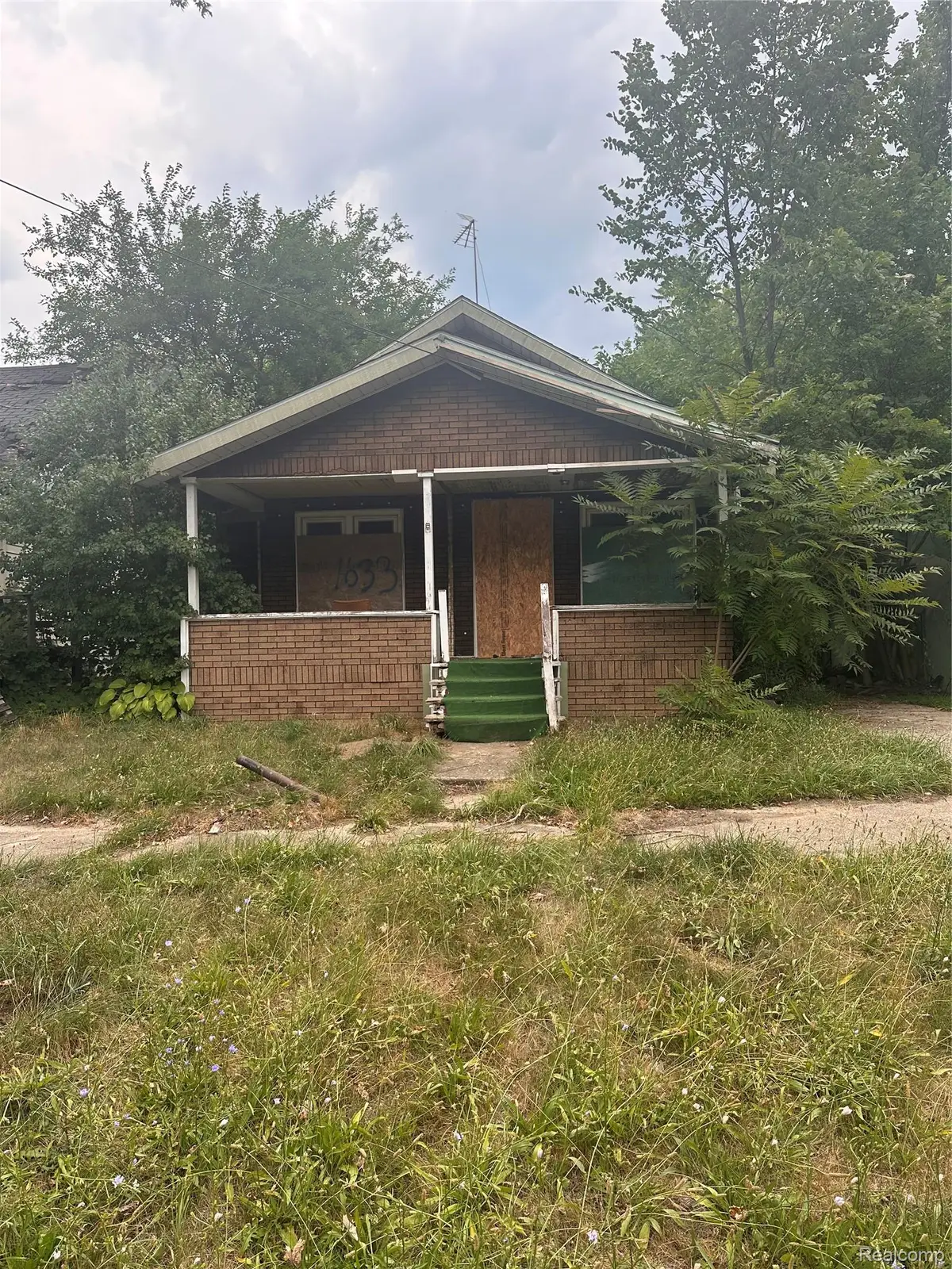 1633 New York Avenue, Flint, MI 48506 - #1