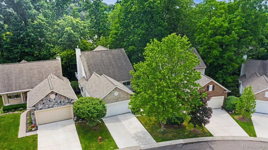 6573 Summit Ridge, Clarkston, MI 48346 - #3