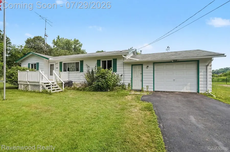 6317 E Coldwater Road, Flint, MI 48506 - #2