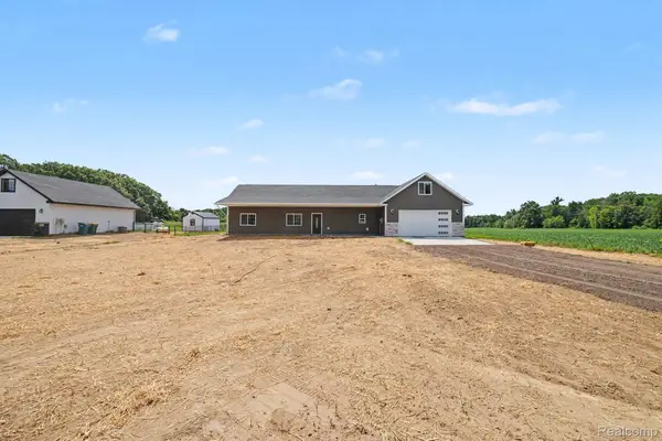12425 Old Miller Road, Lennon, MI 48449