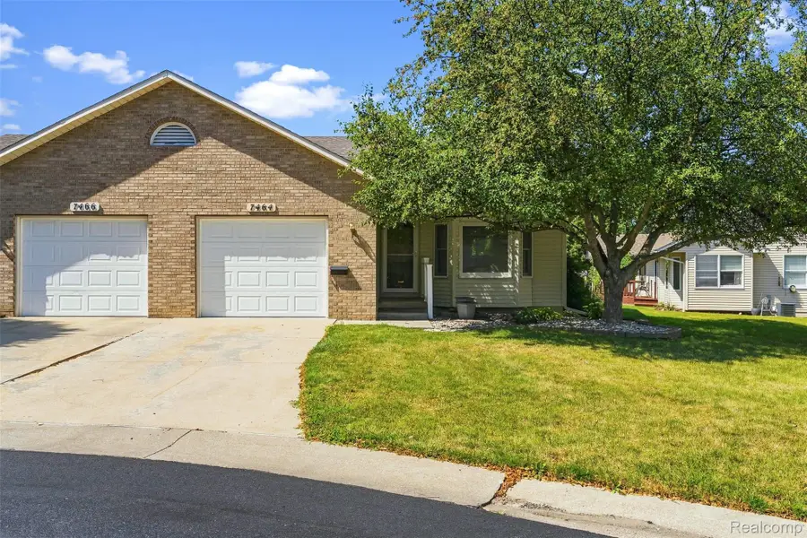 7464 Diane Court, Swartz Creek, MI 48473 - #2