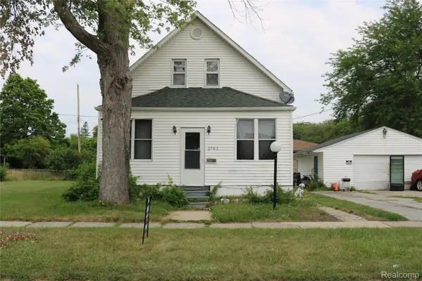 2703 Narloch Street, Saginaw, MI 48601