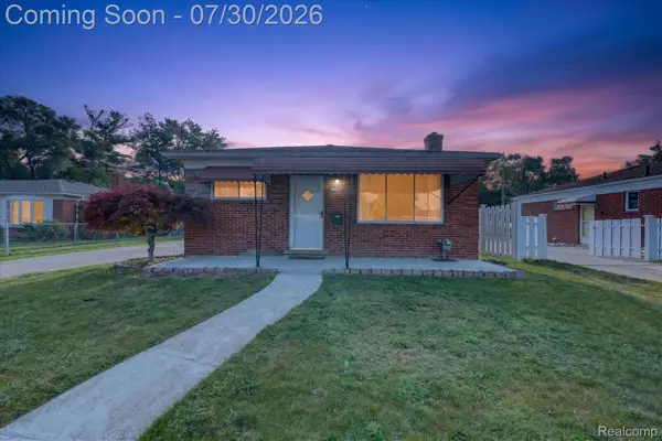 11252 Marsha Place, Warren, MI 48089