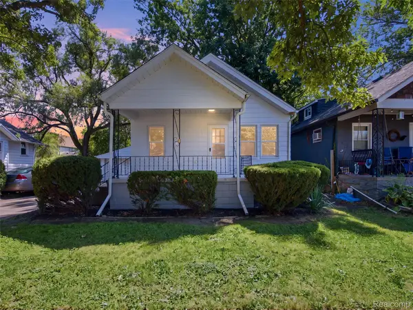 1063 Mayflower Avenue, LincolnPark, MI 48146