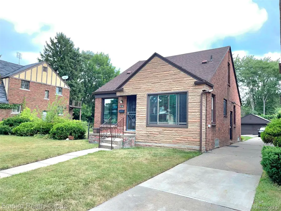 5280 Eastlawn Street, Detroit, MI 48213 - #3
