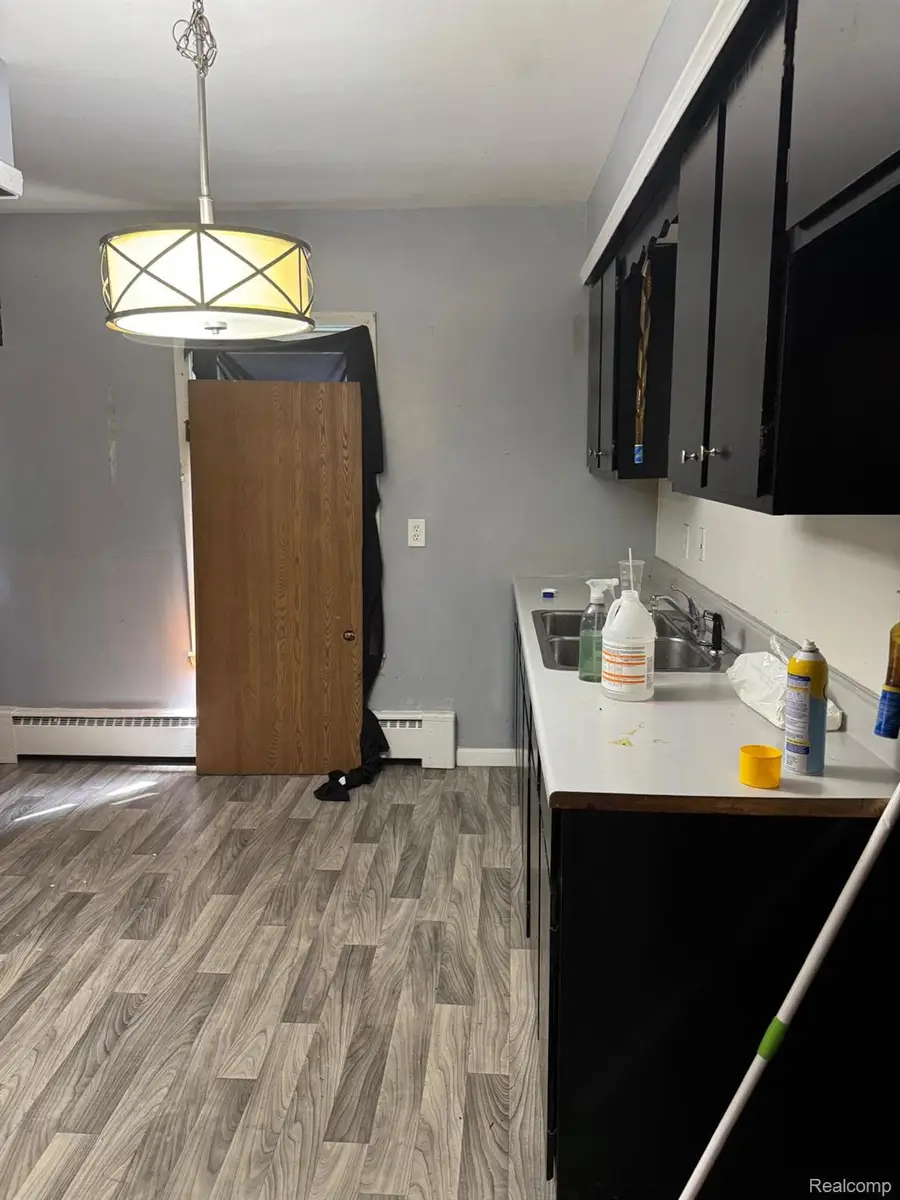 2216 Arlington Avenue, Flint, MI 48506 - #2