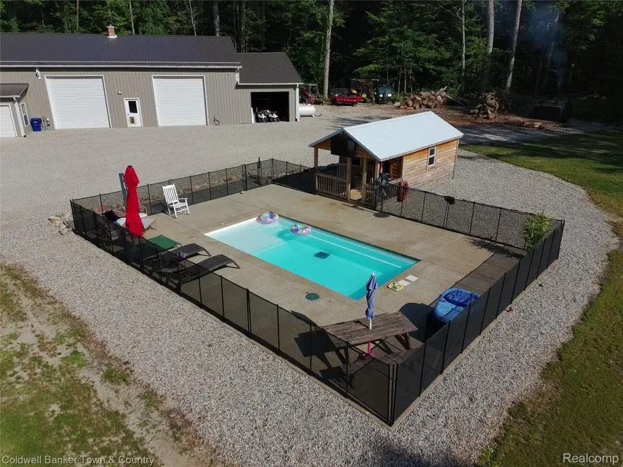 6150 Fleming Road, Fowlerville, MI 48836 - #3