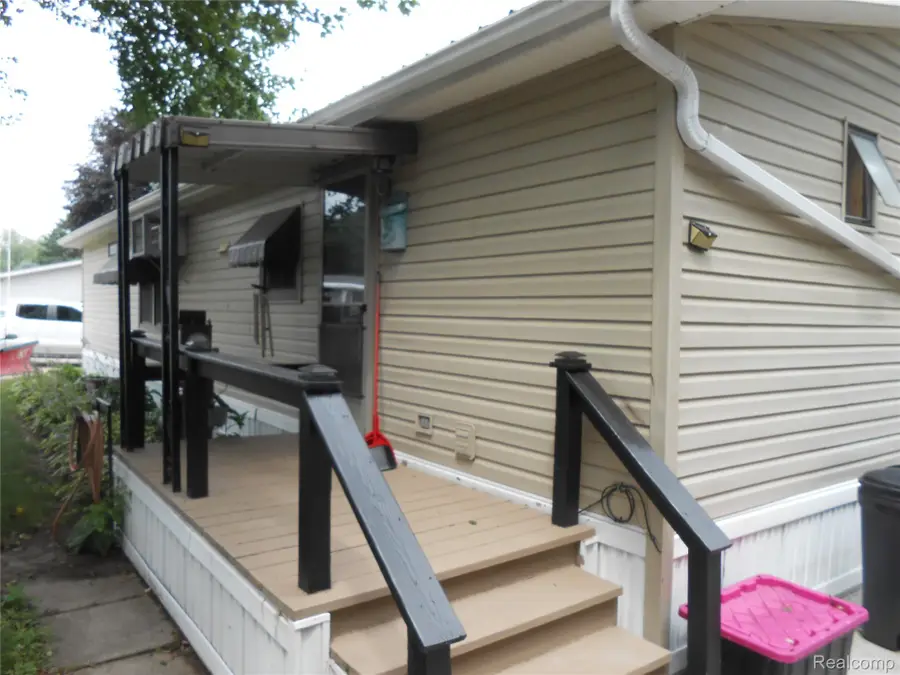 256 Shoreline, Sanilac, MI 48469 - #3