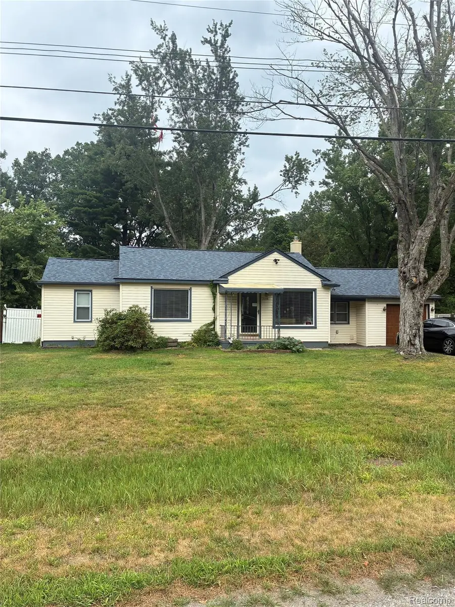 21148 Midway Avenue, Southfield, MI 48075 - #2