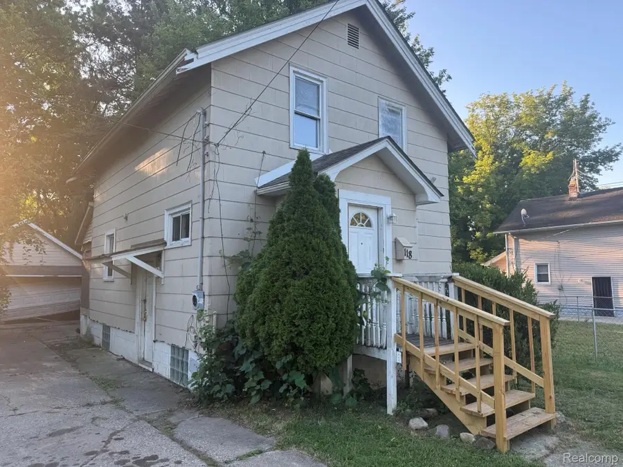 118 Putnam Avenue, Pontiac, MI 48342 - #2