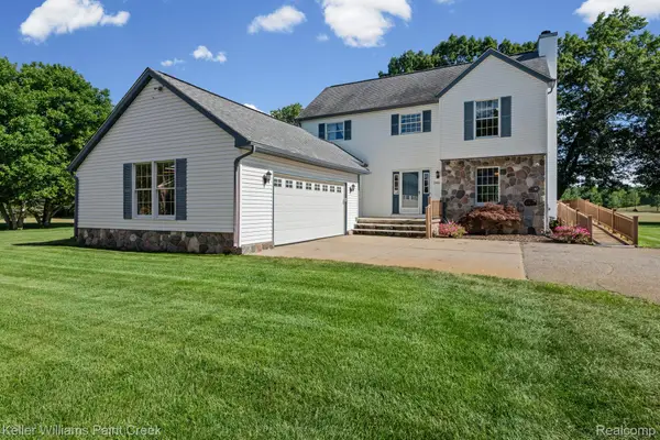 246 Nicklas Court, Oxford, MI 48371