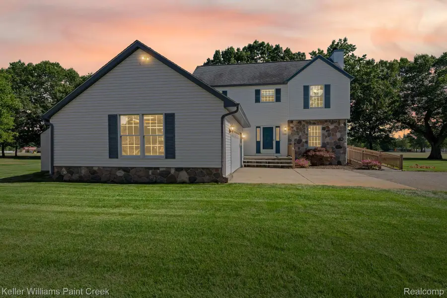 246 Nicklas Court, Oxford, MI 48371 - #2