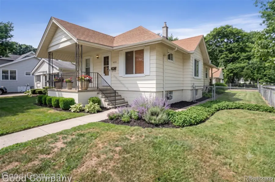 1102 S Wilson Avenue, Royal Oak, MI 48067 - #2