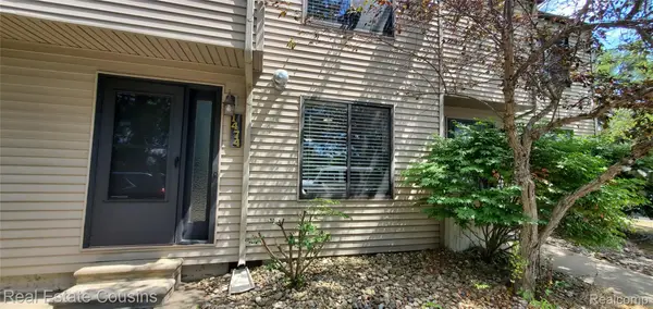 1474 Ward Street, Fenton, MI 48430