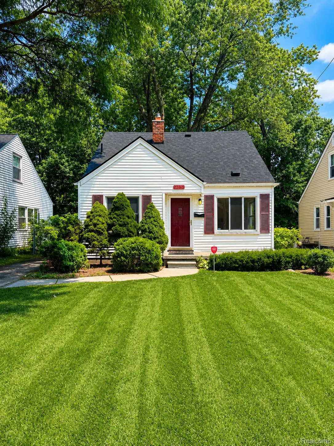 24264 Cloverlawn Avenue, Oak Park, MI 48237 - #1