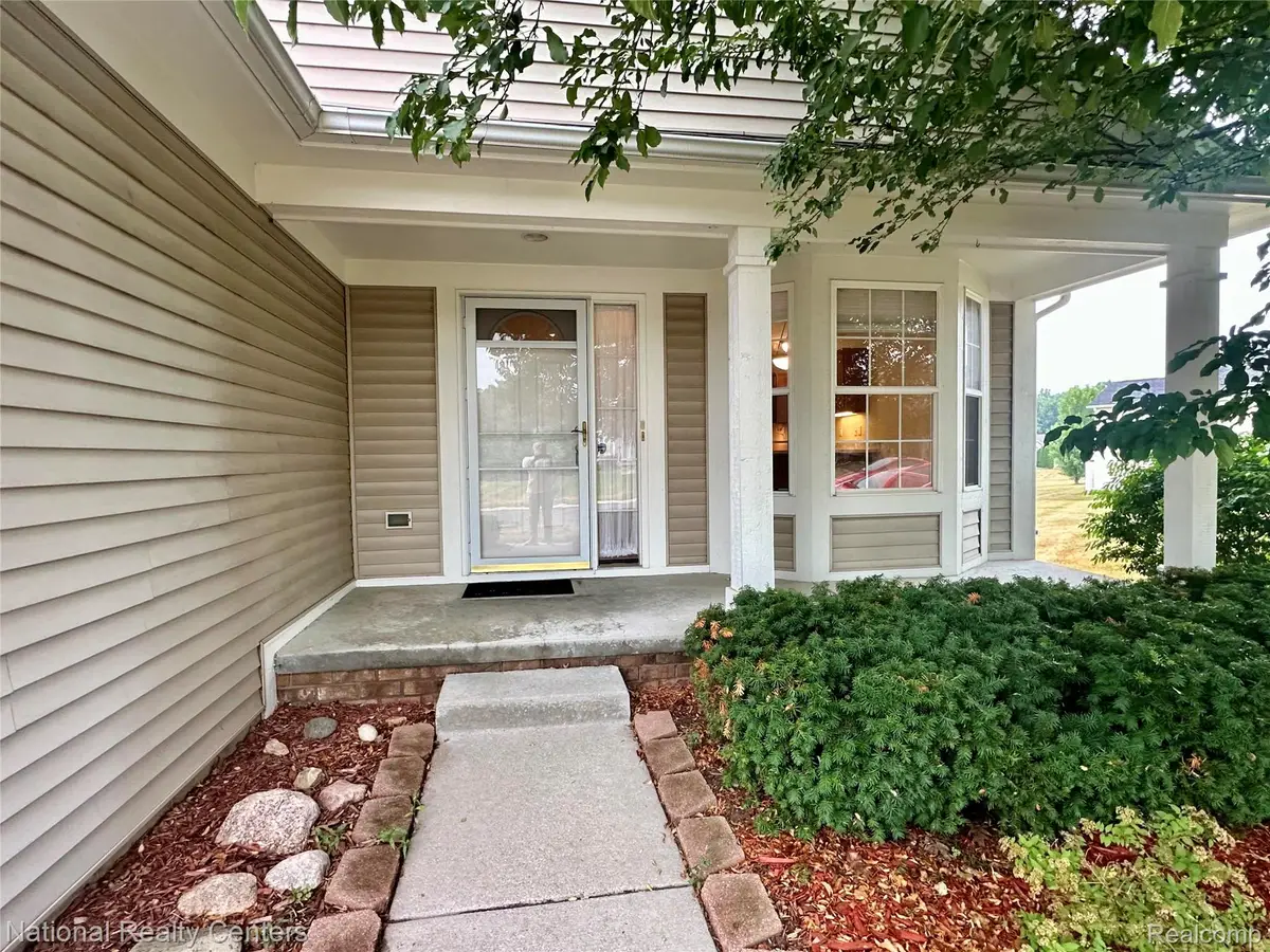 5164 Sandalwood Circle, Grand Blanc, MI 48439 - #1