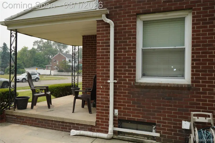 10917 Beaconsfield Street, Detroit, MI 48224 - #2
