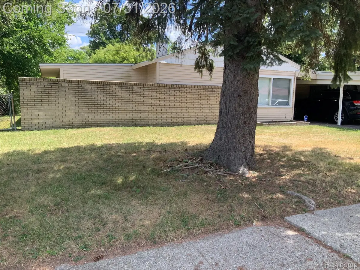 3513 Briarwood Drive, Flint, MI 48507 - #1