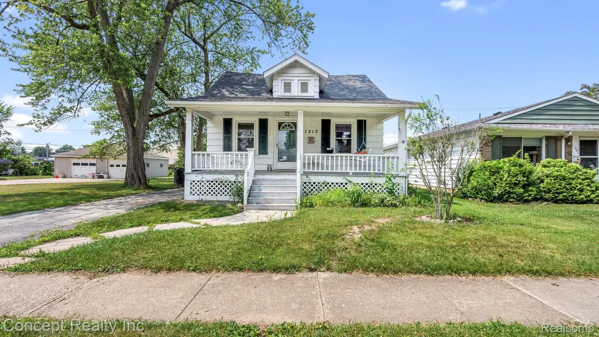 1217 Bentley Drive, Monroe, MI 48162 - #1