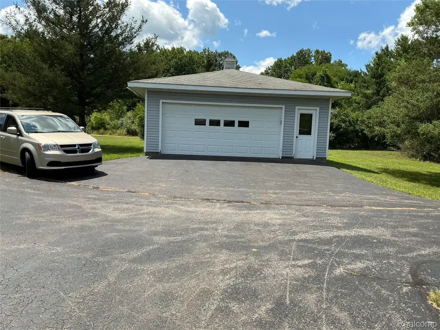 1331 Bankers Road, Hillsdale, MI 49242 - #3
