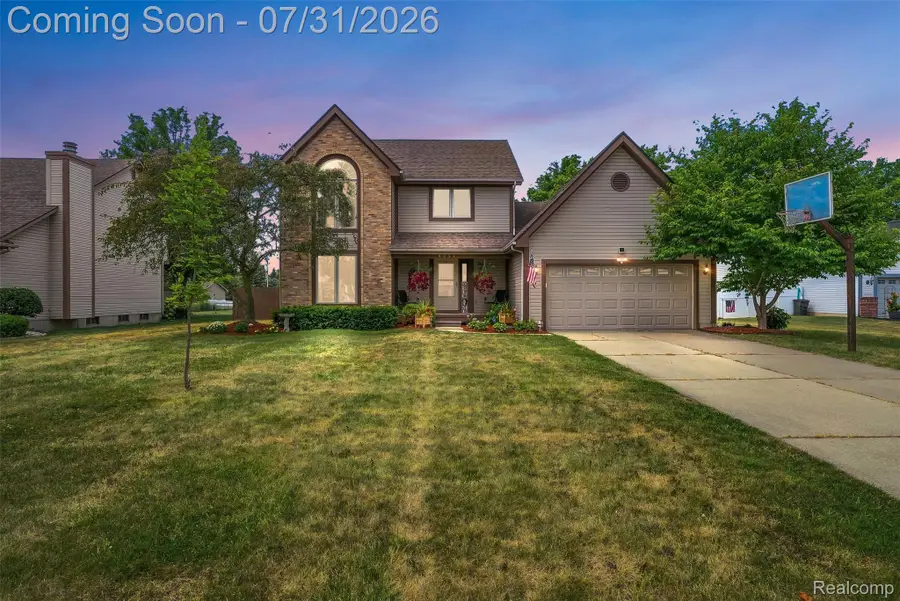 6054 Chatham Court, Grand Blanc, MI 48439 - #2