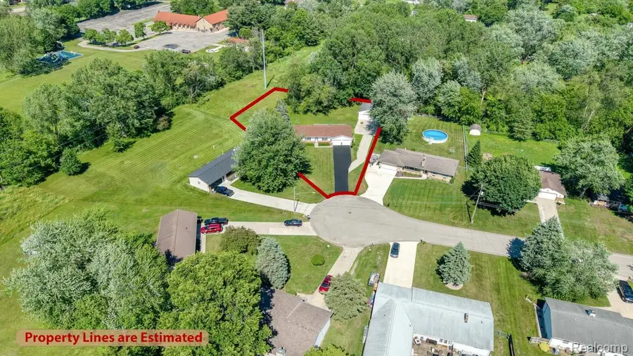 1836 Ryan Avenue Nw, Walker, MI 49534 - #2