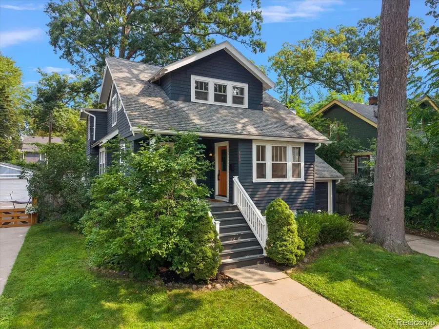 529 Hawthorn Avenue, Royal Oak, MI 48067 - #3