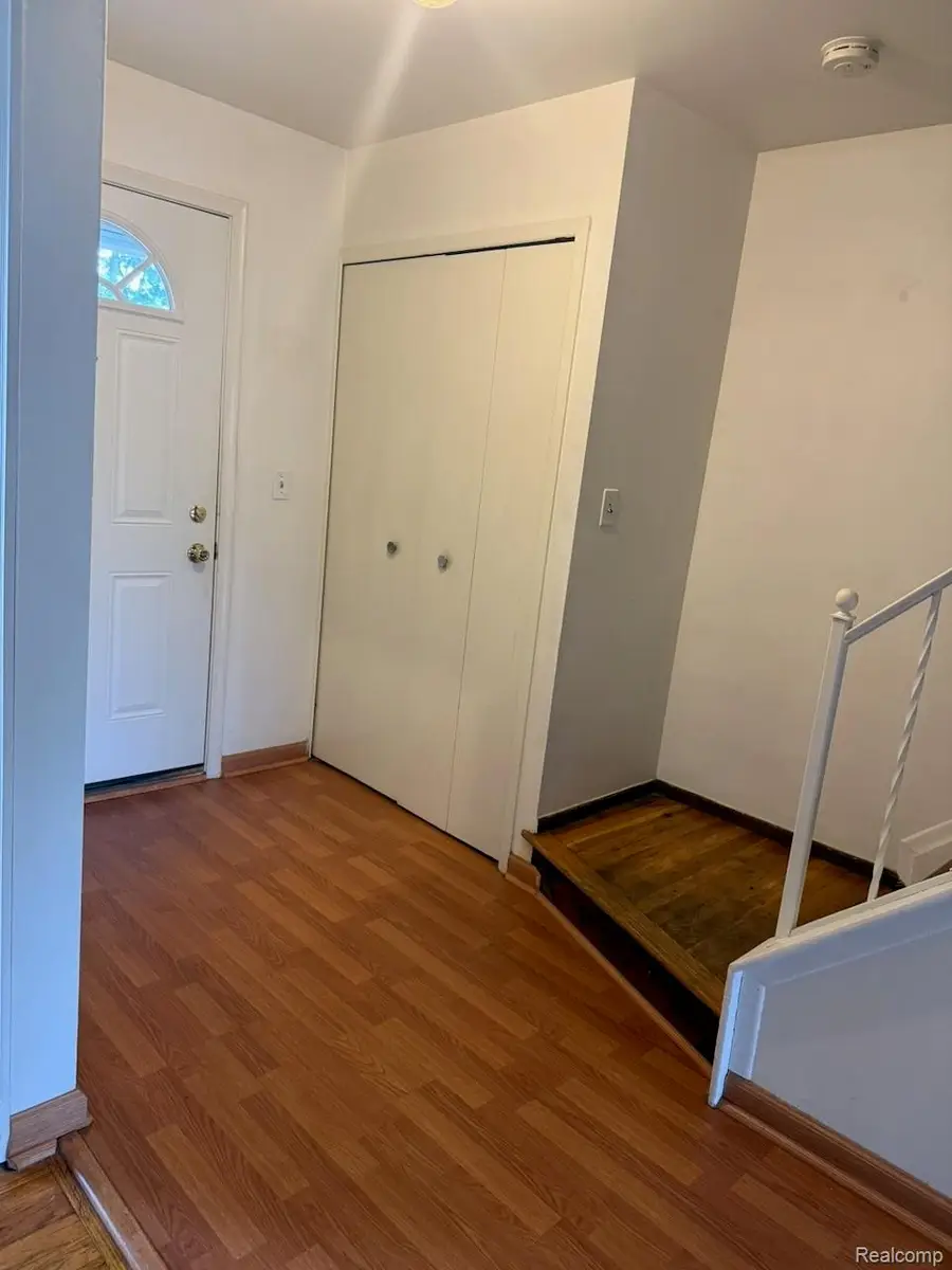 14641 Kingston Street, Oak Park, MI 48237 - #3