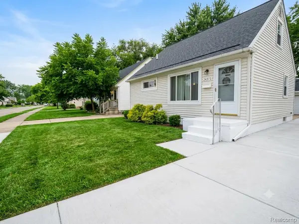 24373 Lauren Avenue, Warren, MI 48089