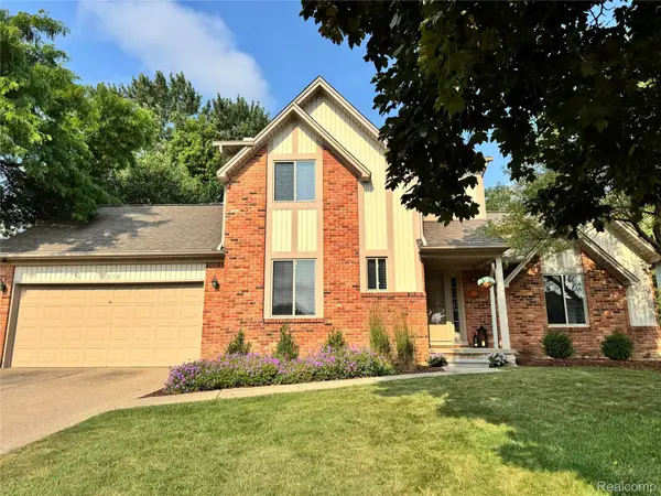 2310 Norton Road, RochesterHills, MI 48307