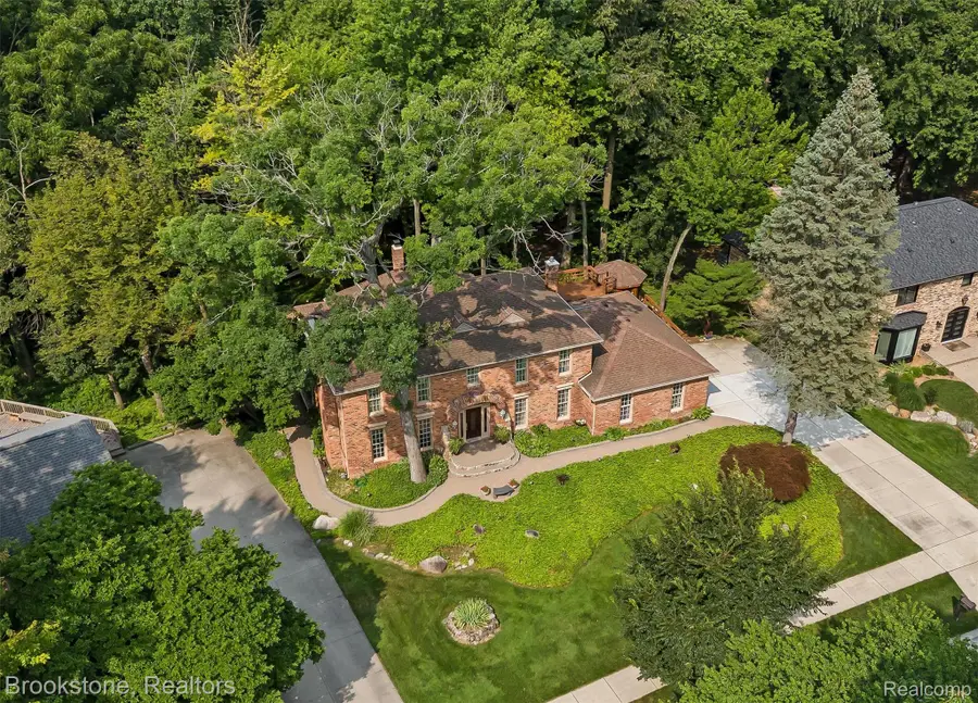 6521 Red Oak Drive Nw, Troy, MI 48098 - #2