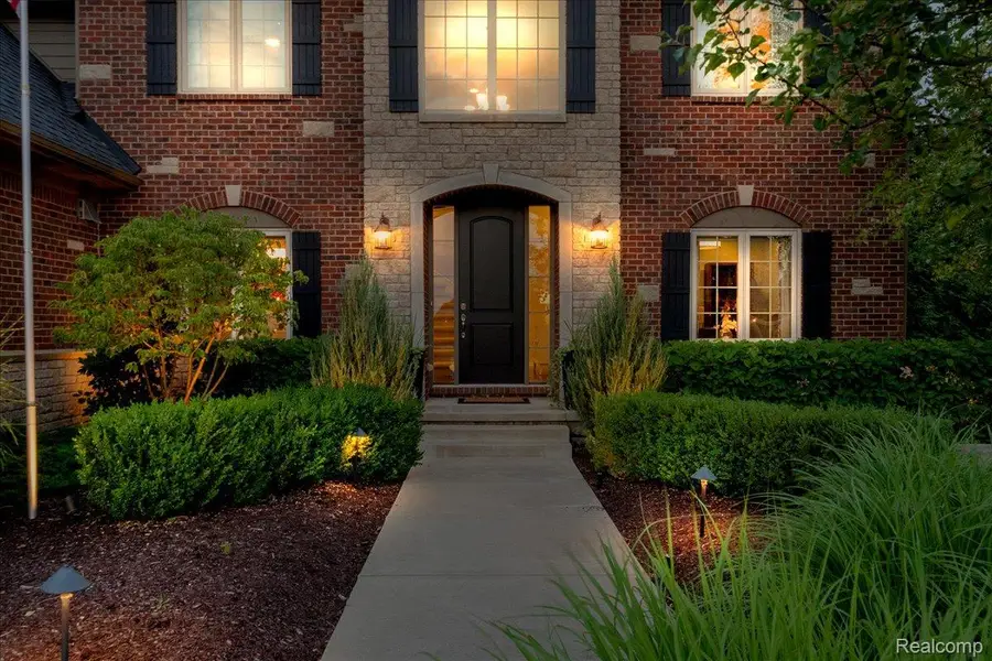 23068 Cyprus Drive, Northville, MI 48167 - #2